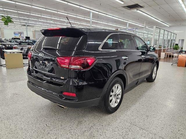 Used 2019 Kia Sorento AWD image 4