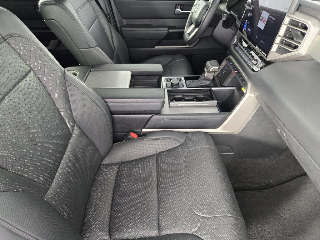 Used 2023 Toyota Sequoia Limited AWD/4WD image 16