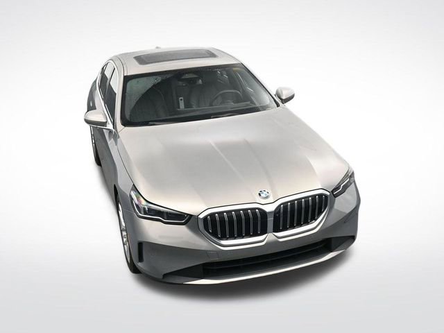 Used 2024 BMW 530i 530i w/ Premium Package image 27