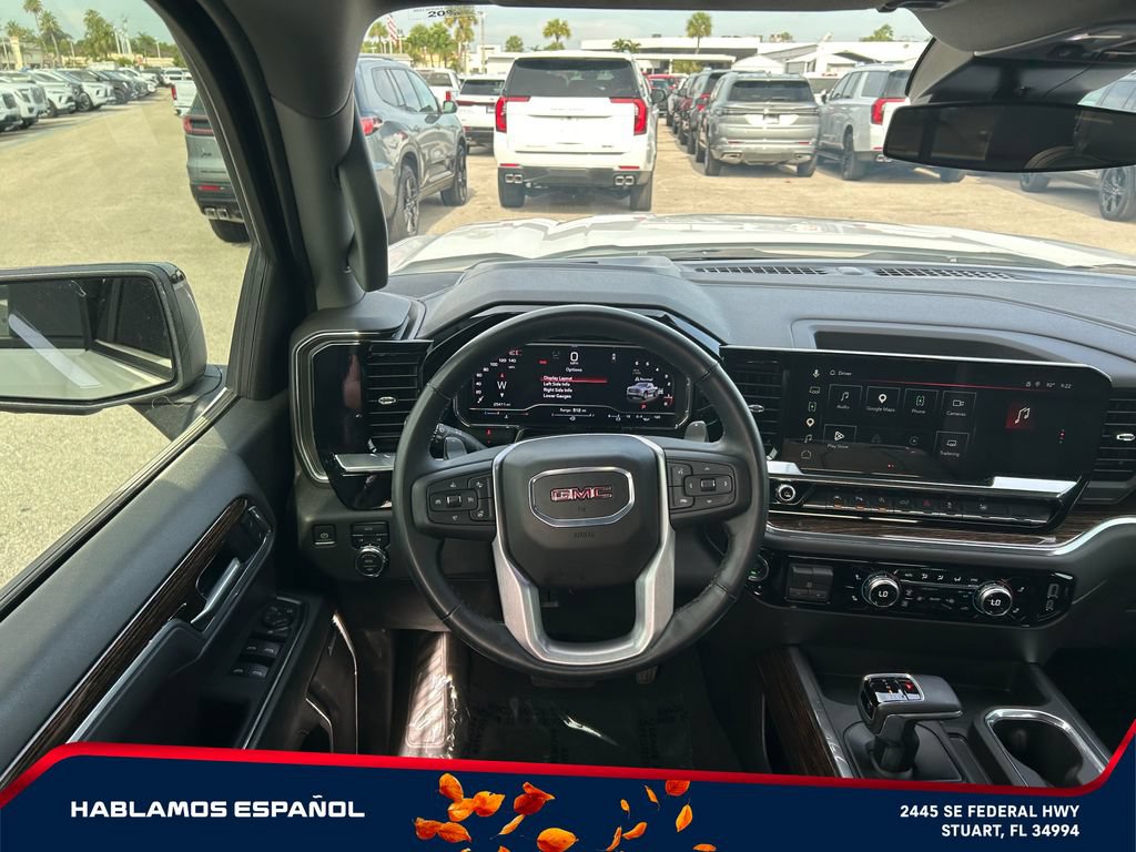 Used 2025 GMC Sierra 1500 Elevation w/ Elevation Premium Package AWD/4WD image 13