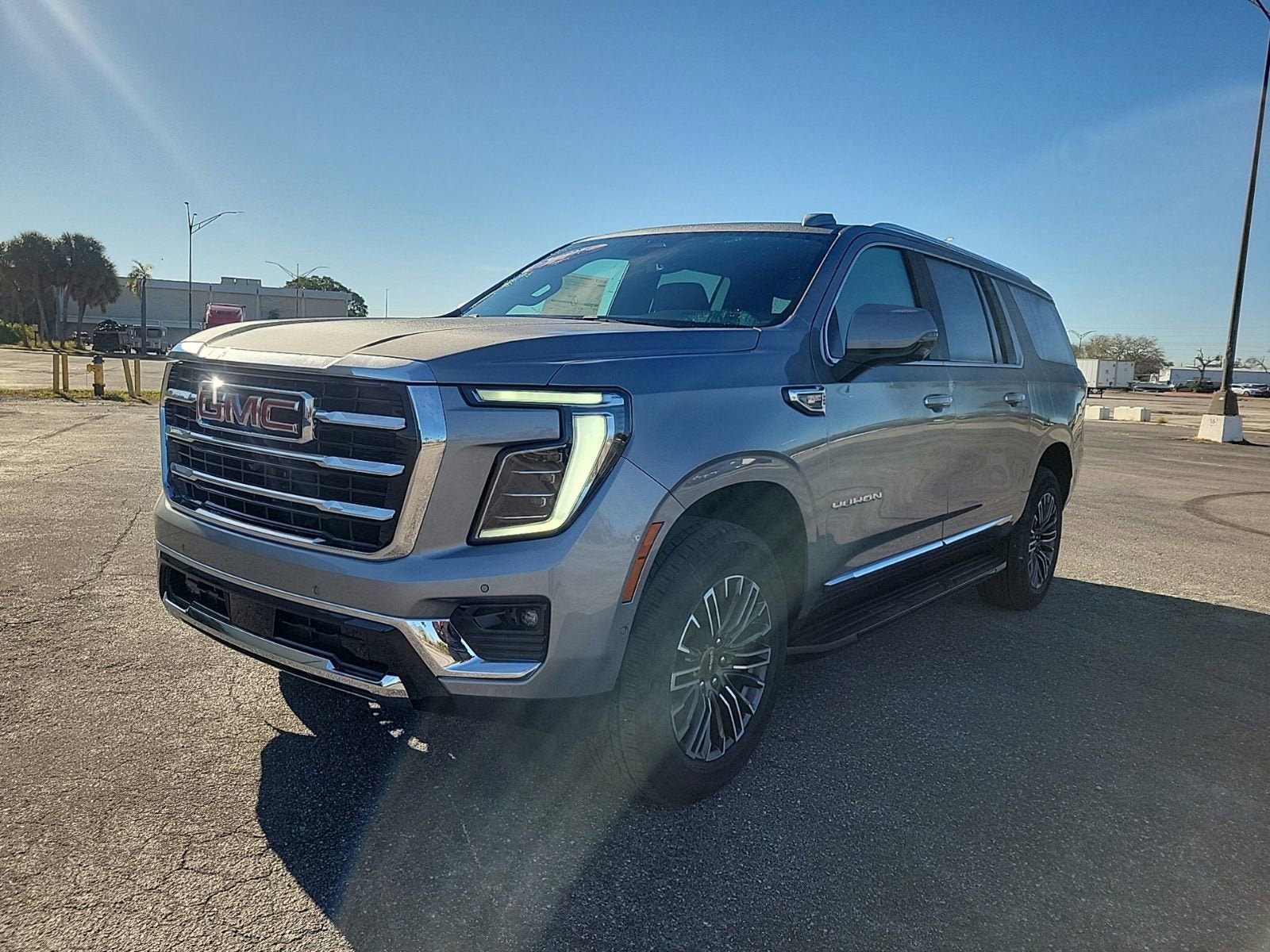 New 2026 GMC Yukon XL Elevation RWD video 2
