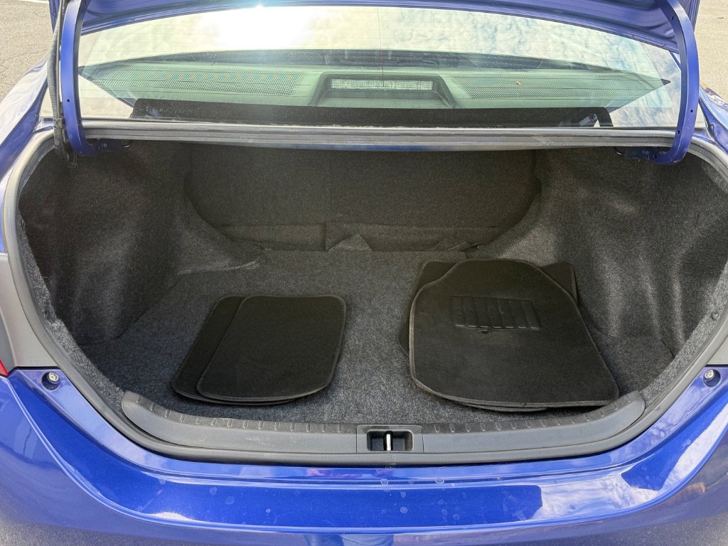 Used 2017 Toyota Corolla SE w/ Carpet Mat Package (TMS) image 22