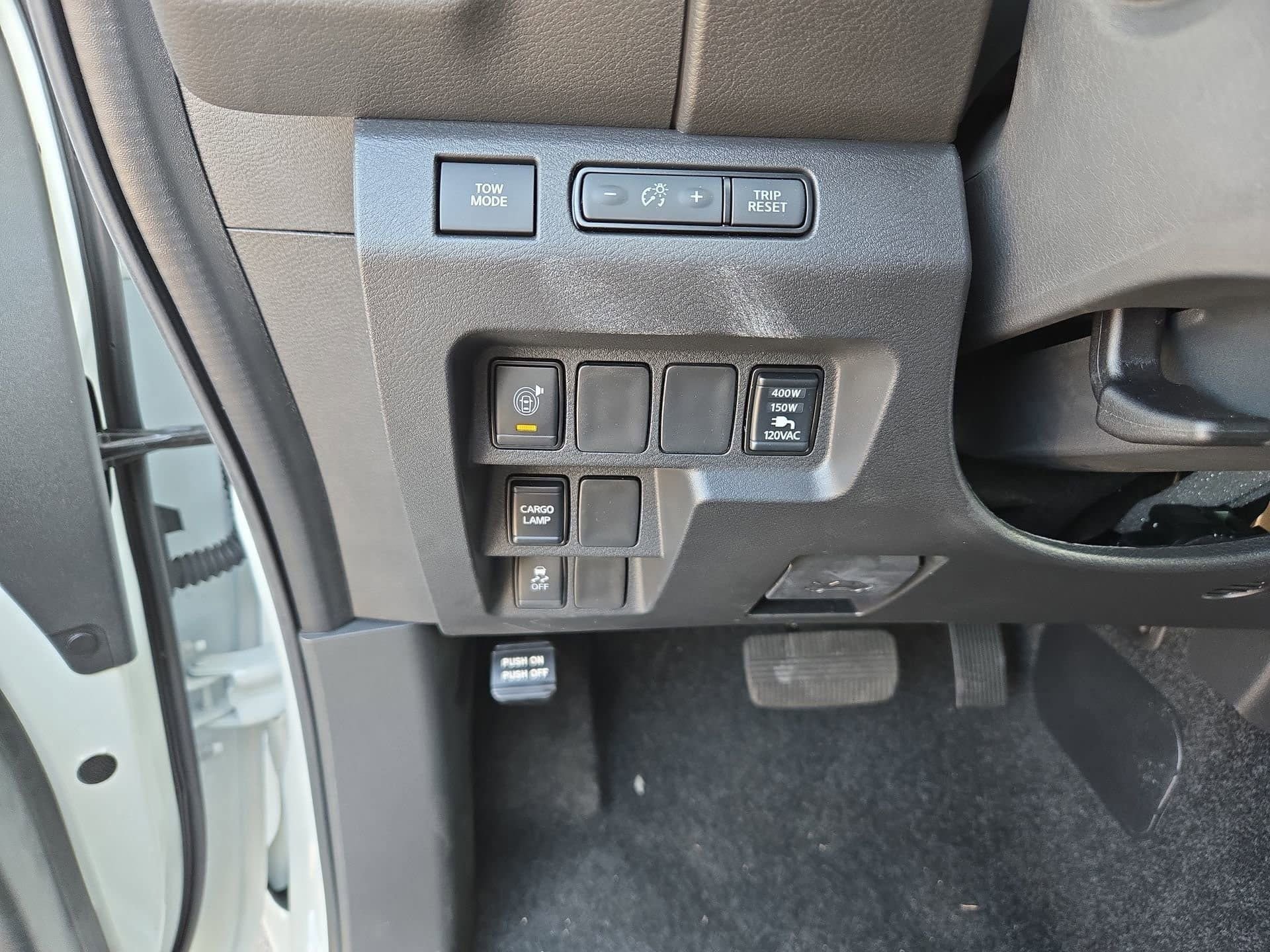 New 2025 Nissan Frontier SV w/ SV Convenience Package RWD image 18