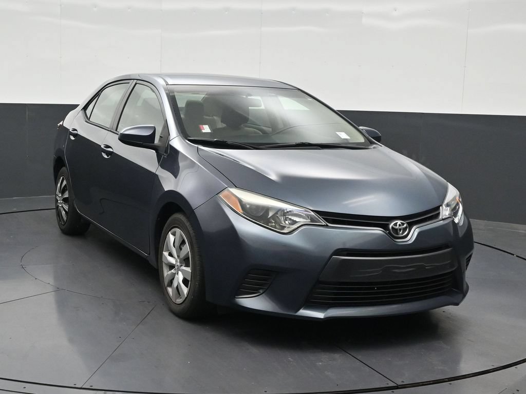 Used 2015 Toyota Corolla LE FWD image 8