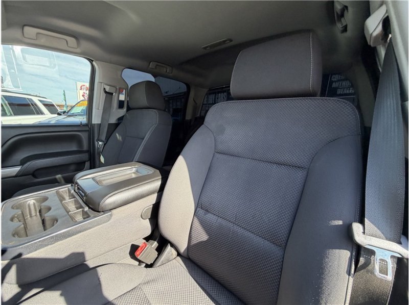 Used 2018 Chevrolet Silverado 1500 LT w/ All Star Edition RWD image 19