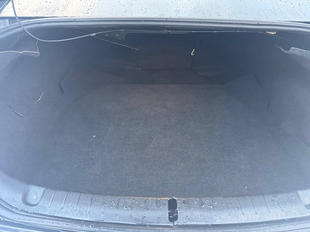 Used 2011 Chevrolet Caprice RWD image 25