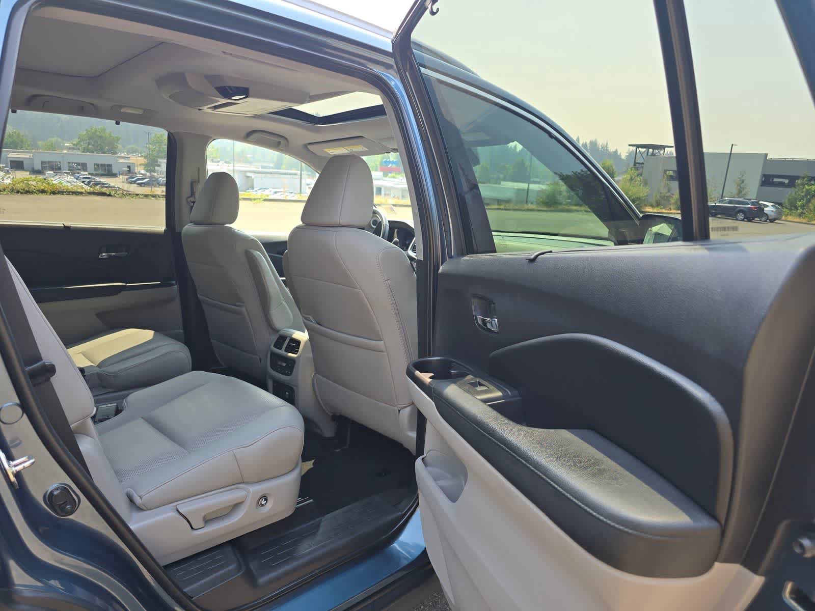 Used 2019 Honda Pilot Elite image 29