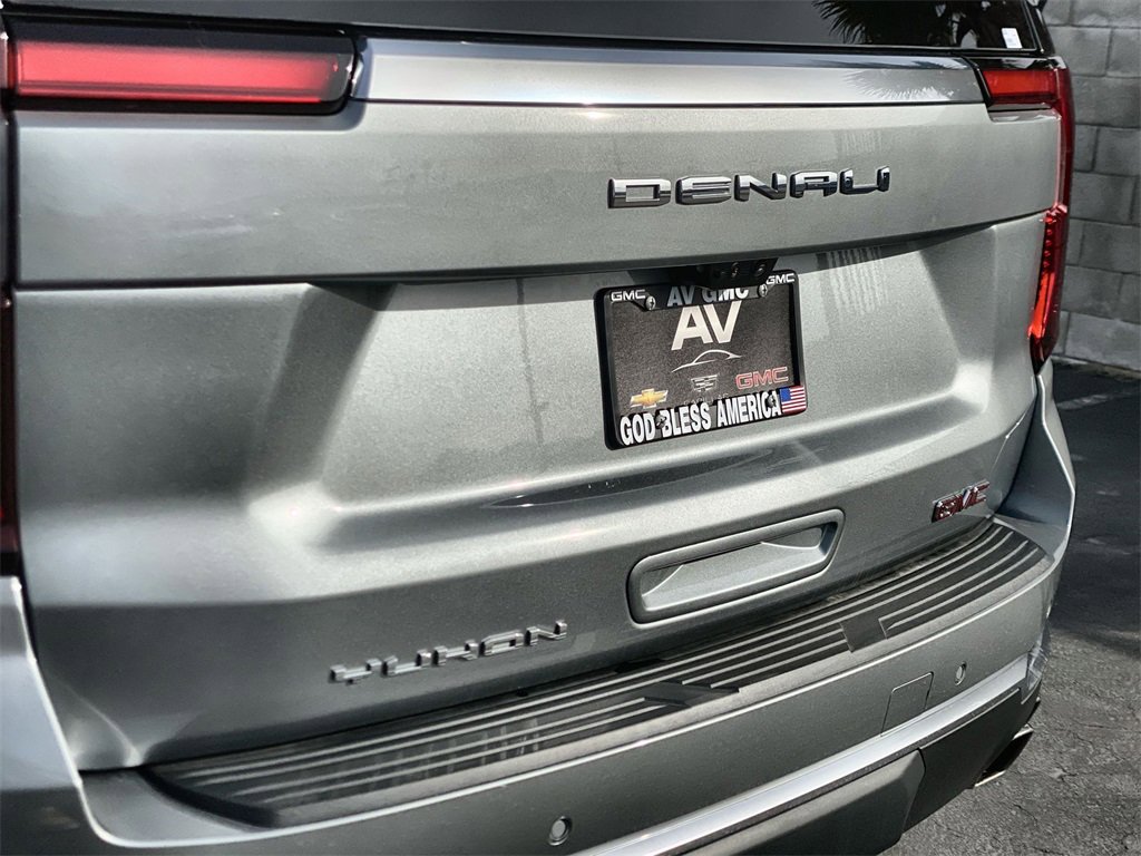 New 2026 GMC Yukon XL Denali w/ Advanced Technology Package image 41