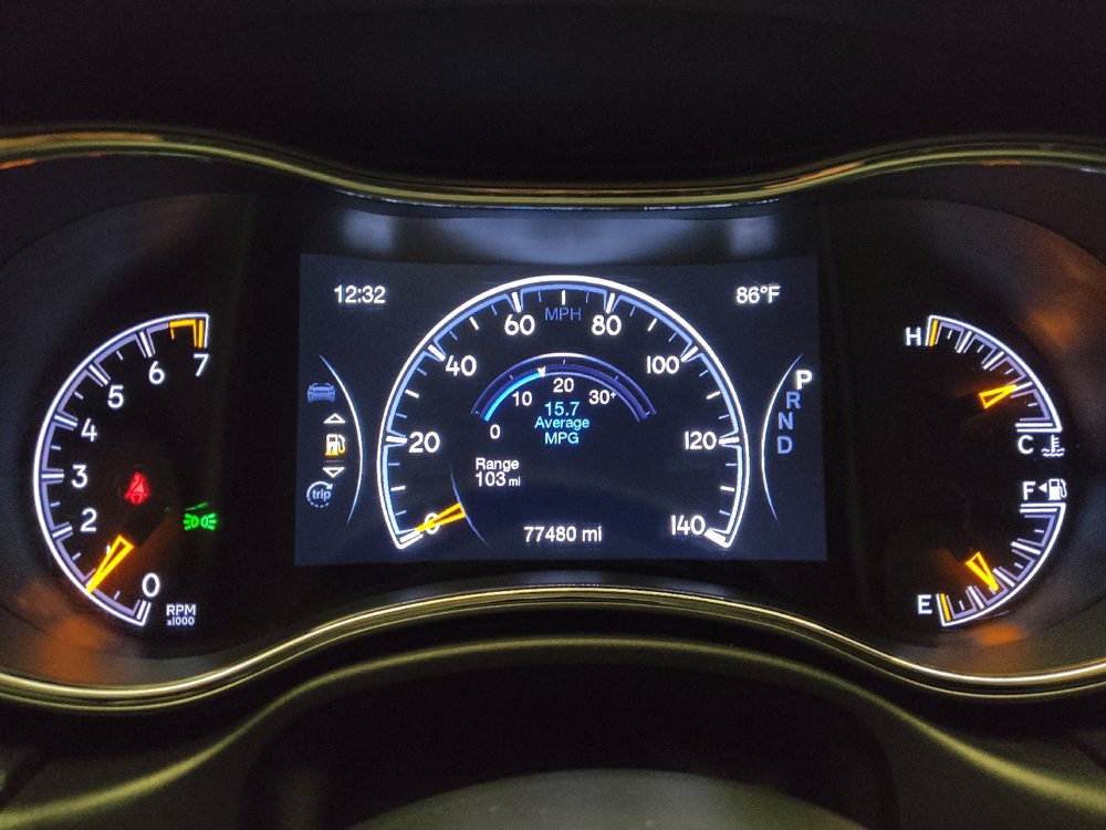 Used 2020 Jeep Grand Cherokee Laredo RWD image 23
