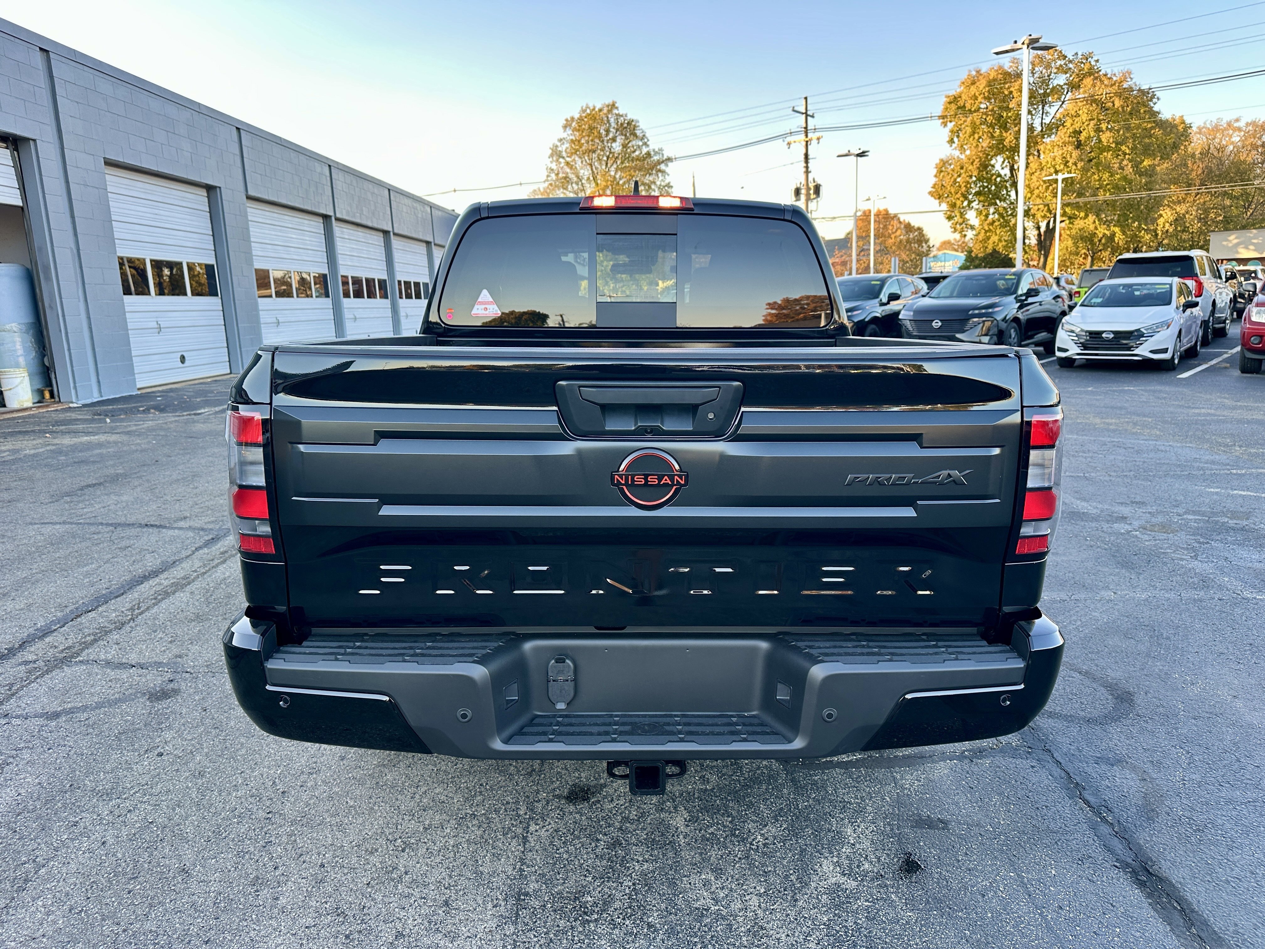 New 2026 Nissan Frontier PRO-4X w/ Pro-4x Convenience Package image 18