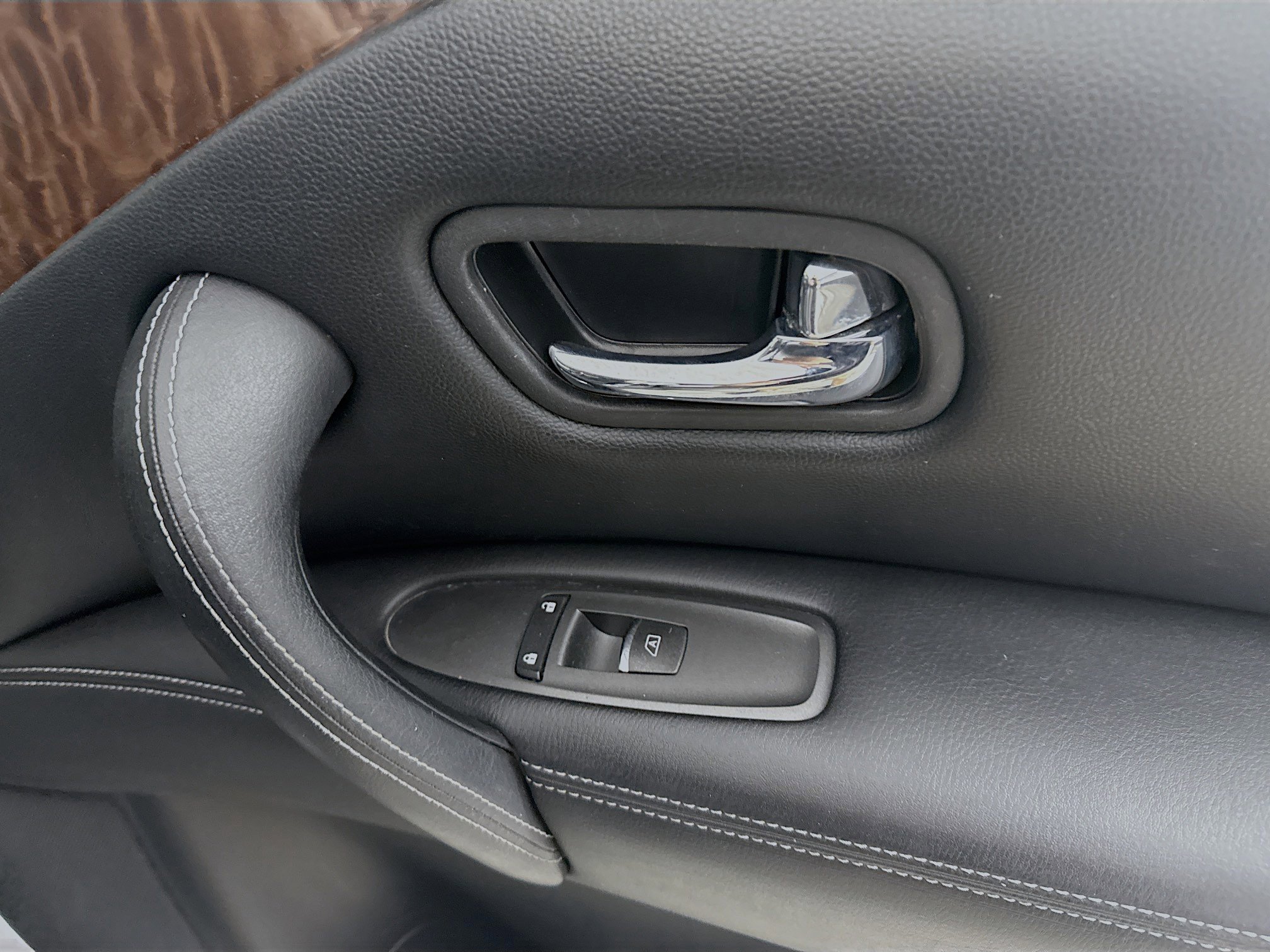 Used 2019 Nissan Armada SV w/ Driver Package image 31