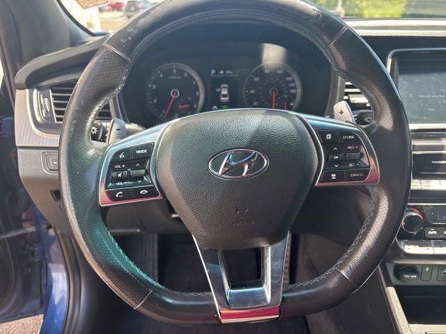 Used 2018 Hyundai Sonata Limited FWD image 16