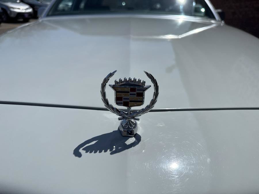 Used 1989 Cadillac Brougham RWD image 8