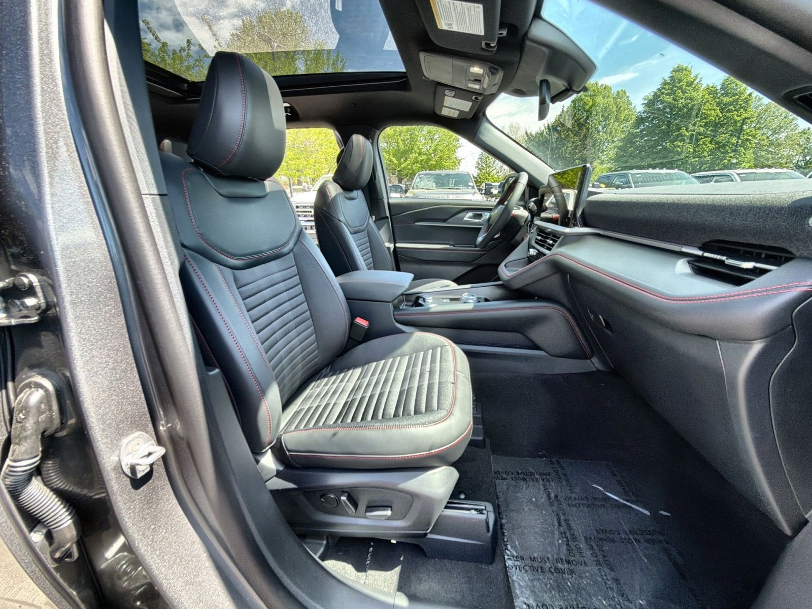 New 2026 Ford Explorer ST-Line AWD/4WD image 23
