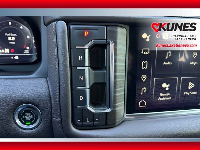 Used 2022 GMC Yukon Denali w/ Denali Premium Package image 38