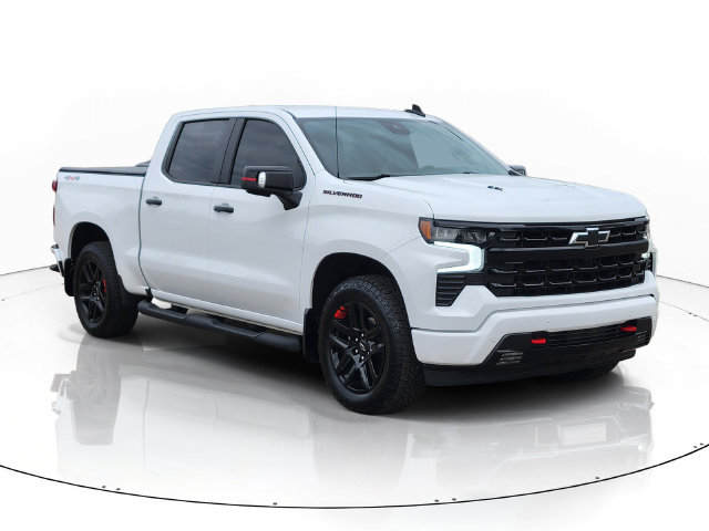 Used 2025 Chevrolet Silverado 1500 RST w/ Redline Edition AWD/4WD image 2