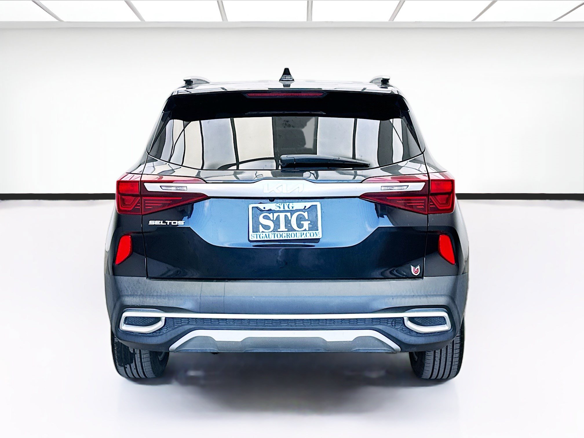 Used 2023 Kia Seltos S AWD/4WD image 5