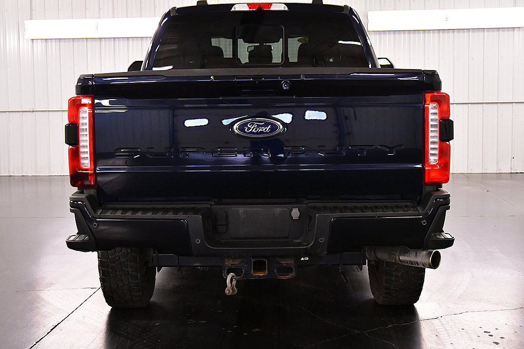 Used 2023 Ford F250 XLT w/ XLT Premium Package AWD/4WD image 6