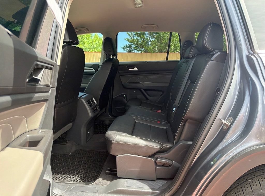 Used 2023 Volkswagen Atlas SE w/ Black Wheel Package AWD/4WD image 22