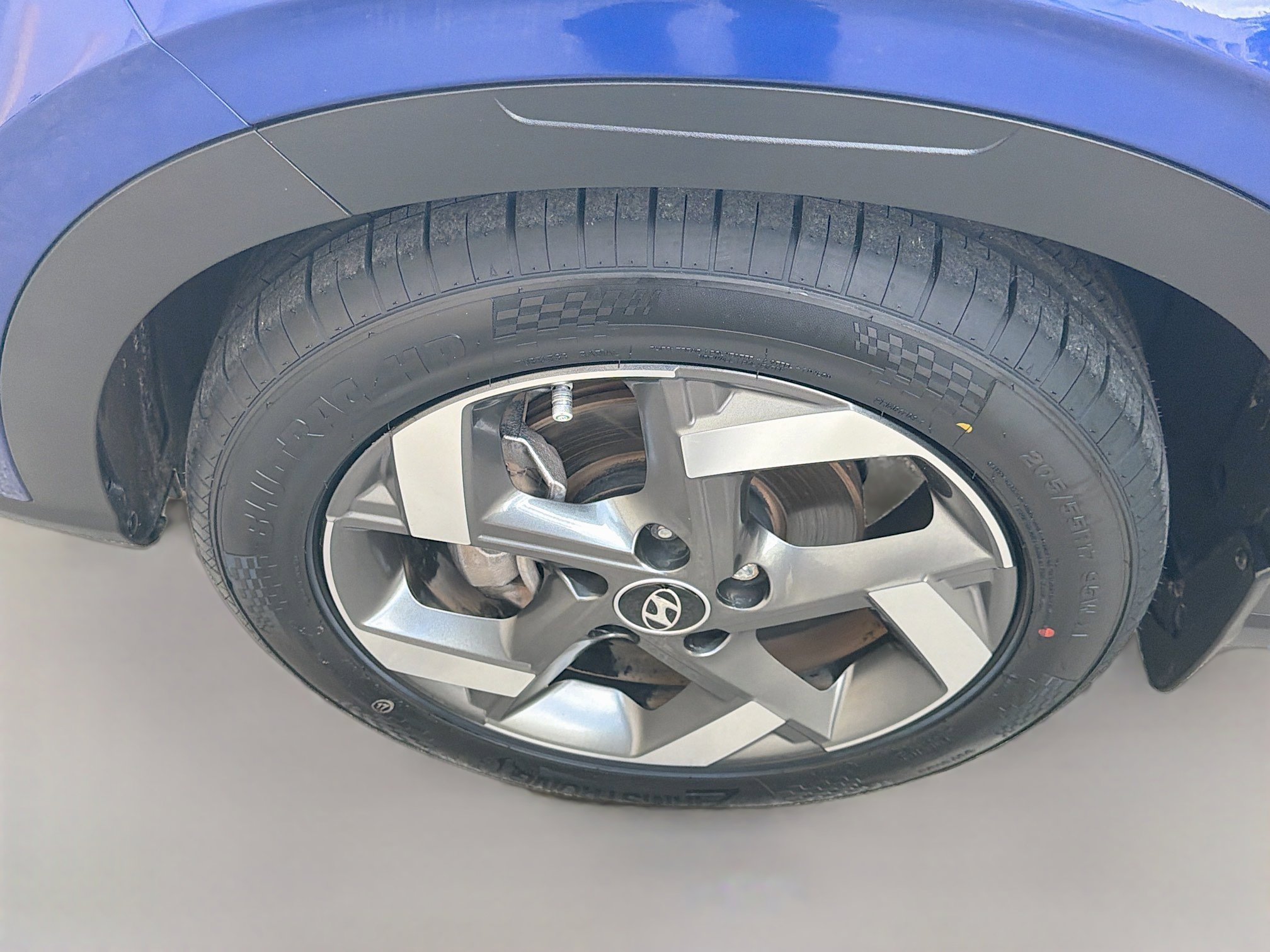 Used 2022 Hyundai Venue Limited FWD image 36