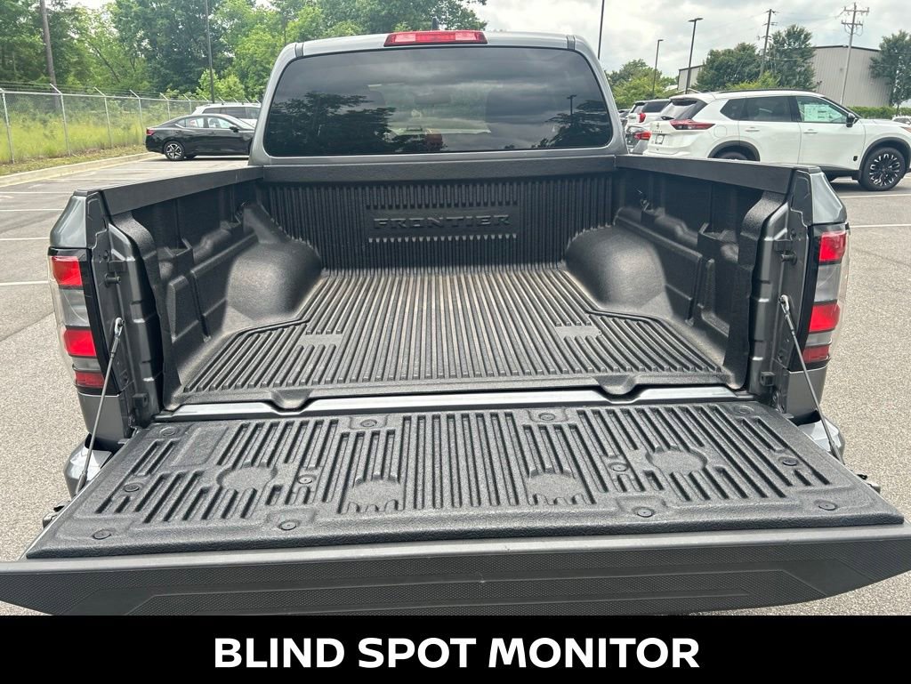 Certified 2025 Nissan Frontier SV RWD image 8