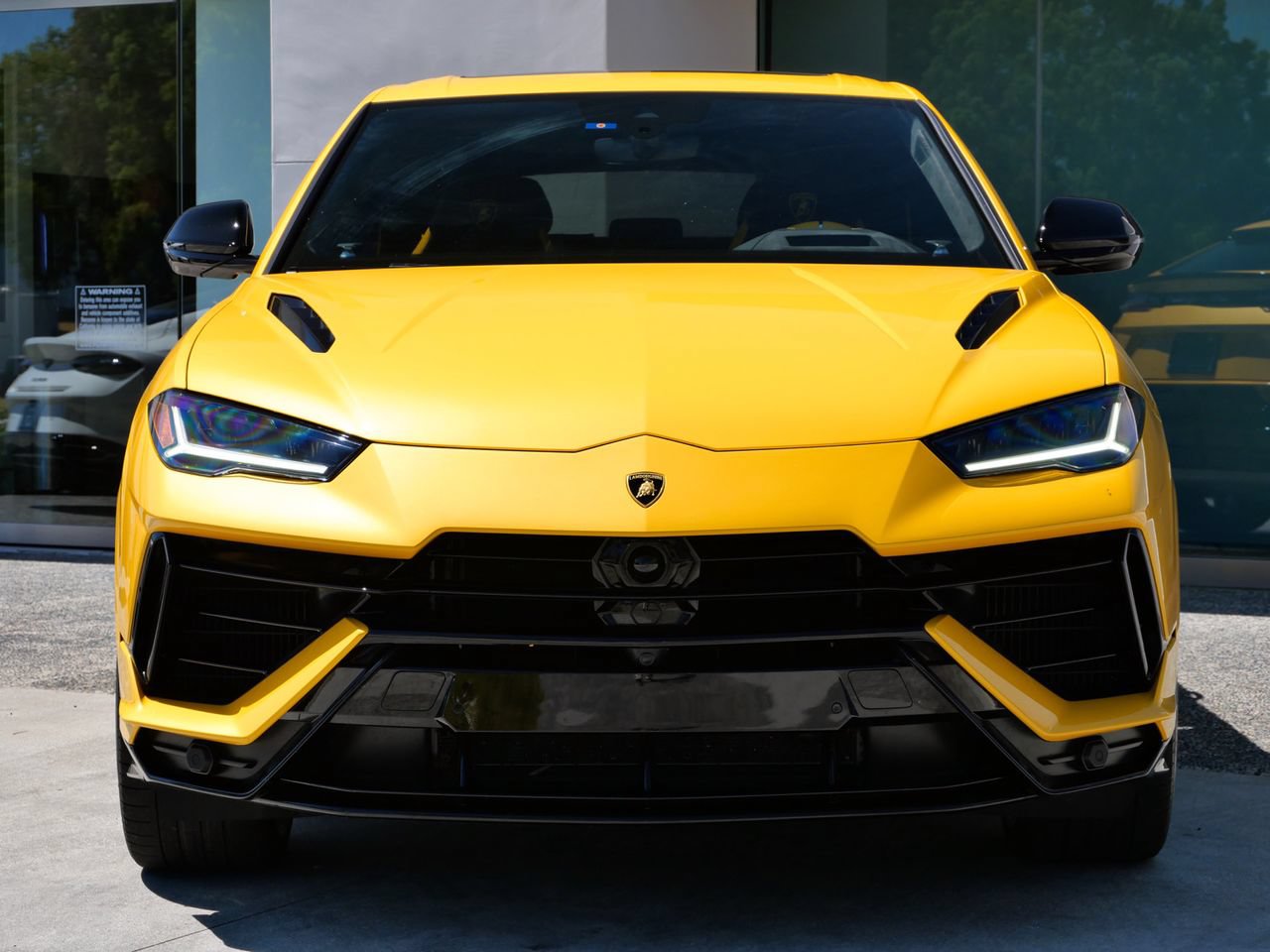 Used 2024 Lamborghini Urus S AWD/4WD image 5