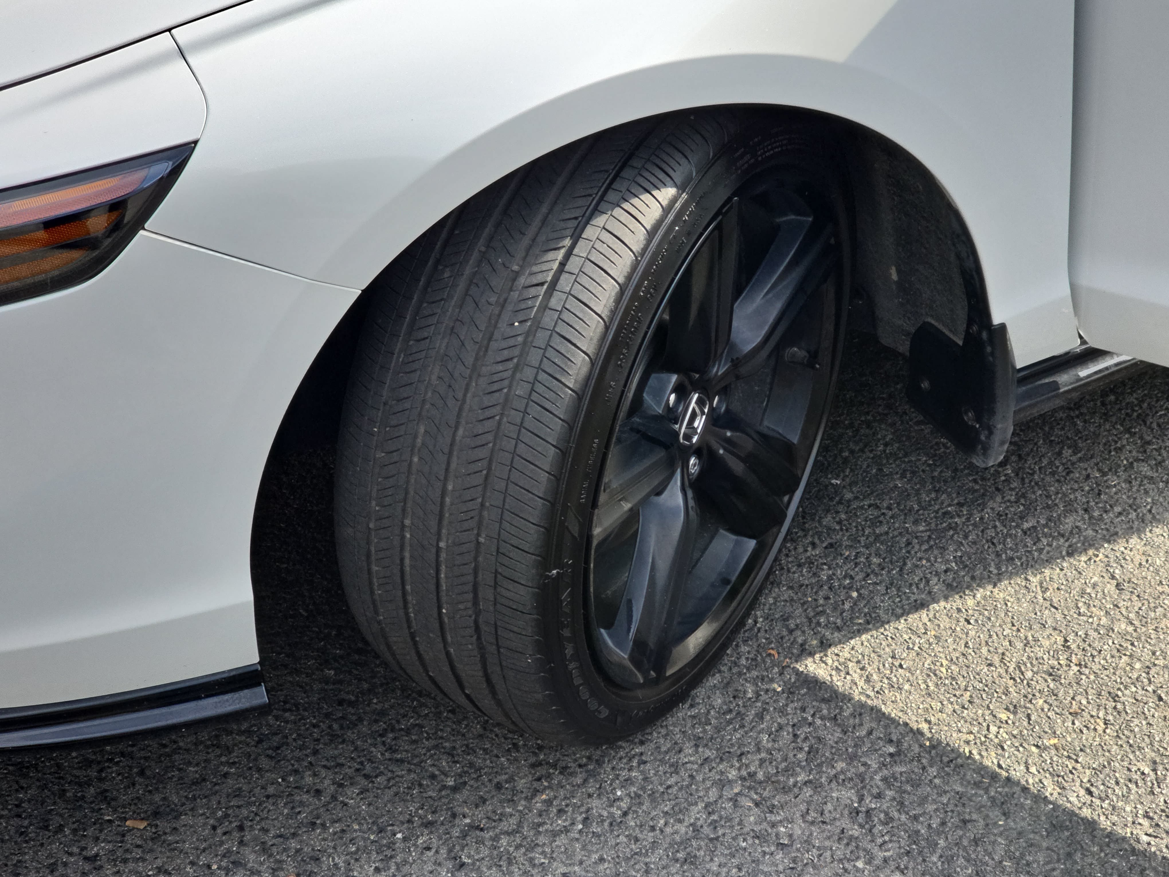 Used 2024 Honda Accord Sport image 31