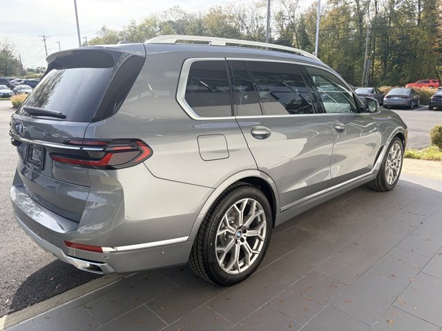 New 2026 BMW X7 xDrive40i image 1