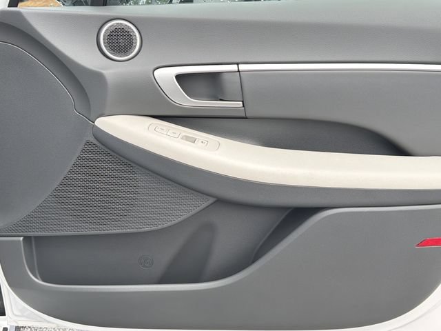 New 2026 Hyundai Sonata SEL FWD image 16