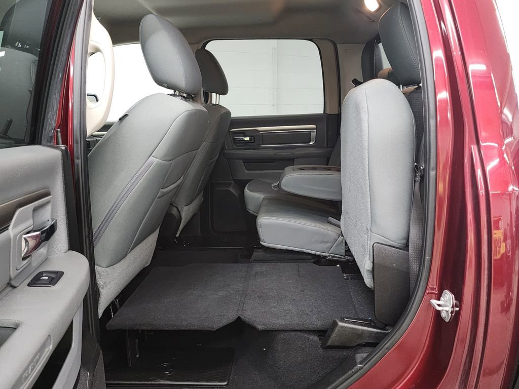 Used 2019 RAM 1500 Big Horn image 31