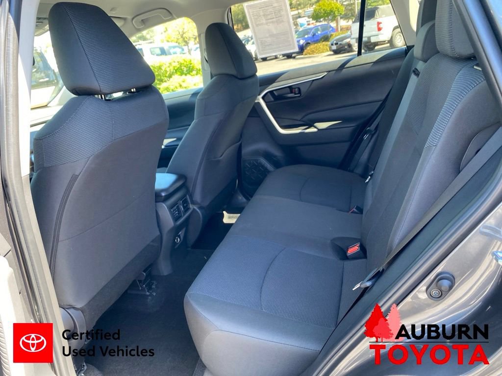 Certified 2025 Toyota RAV4 LE FWD image 24