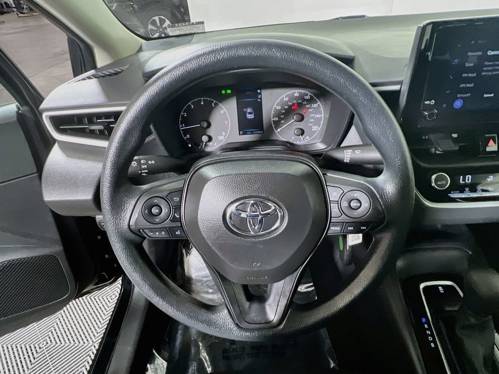Certified 2025 Toyota Corolla LE FWD image 10