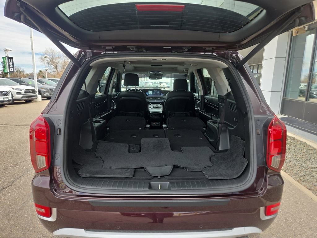 Used 2021 Hyundai Palisade Limited w/ Winter Package image 24