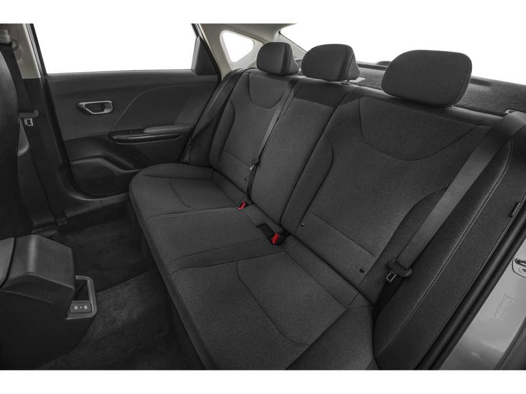 Used 2025 Kia K4 FWD image 51