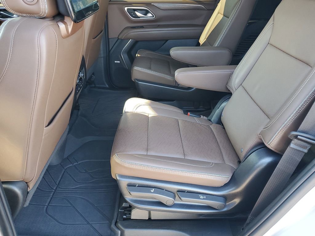 Used 2023 Chevrolet Tahoe High Country w/ LPO, Illumination Package image 22