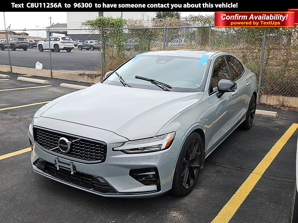 Used 2025 Volvo S60 B5 Core FWD image 21