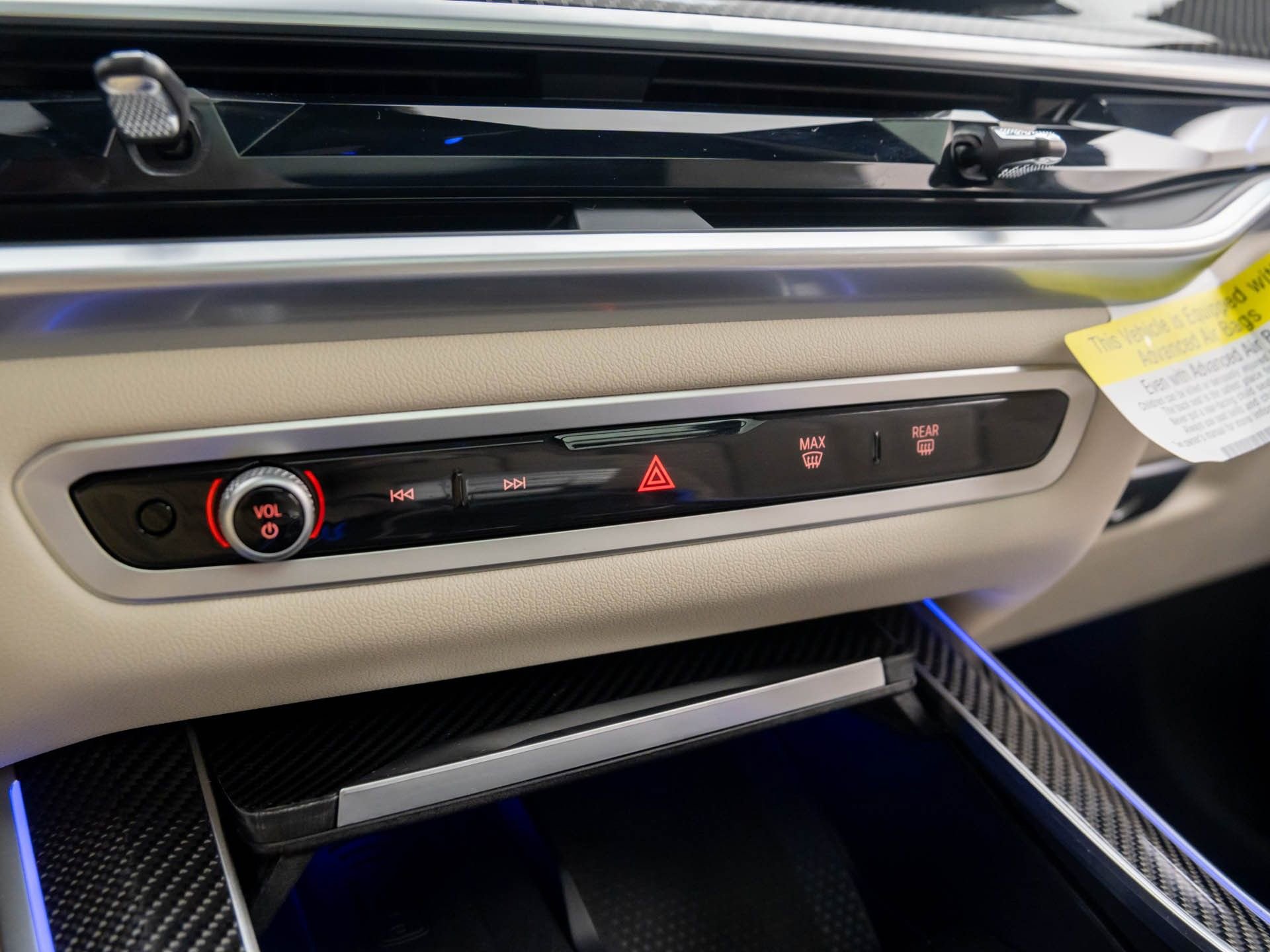 Certified 2025 BMW X5 M60i w/ Climate Comfort Package image 30