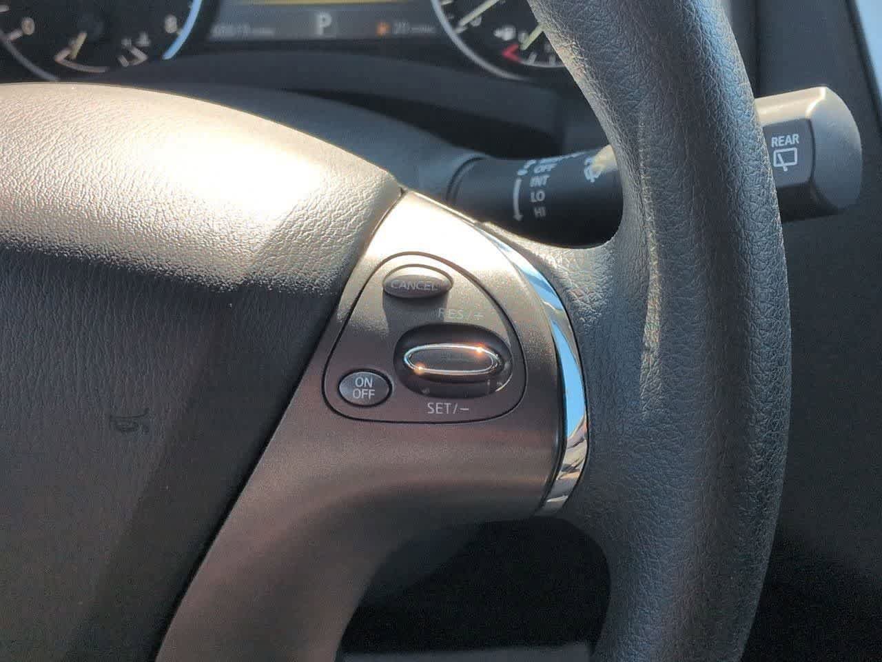 Used 2021 Nissan Murano S AWD/4WD image 24