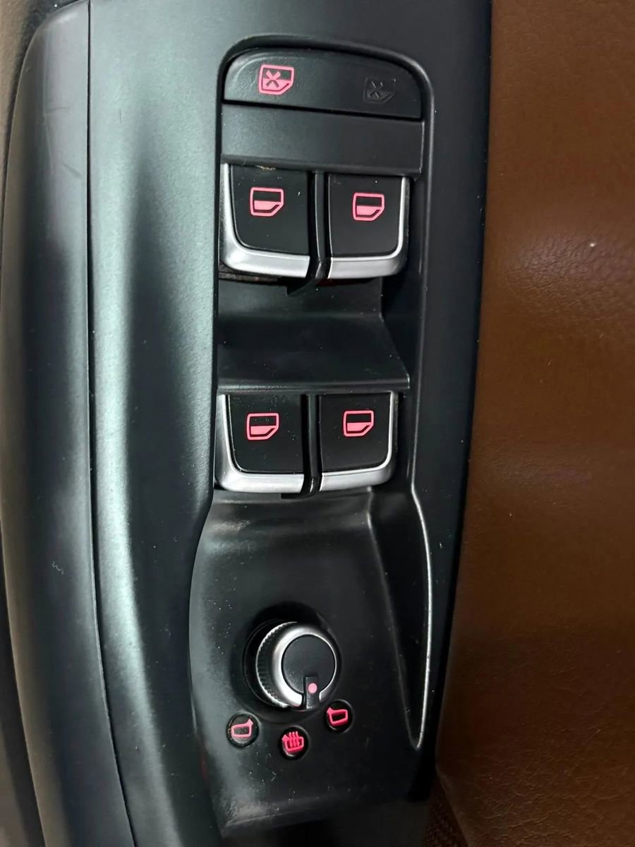 Used 2018 Audi Q3 2.0T Premium image 29