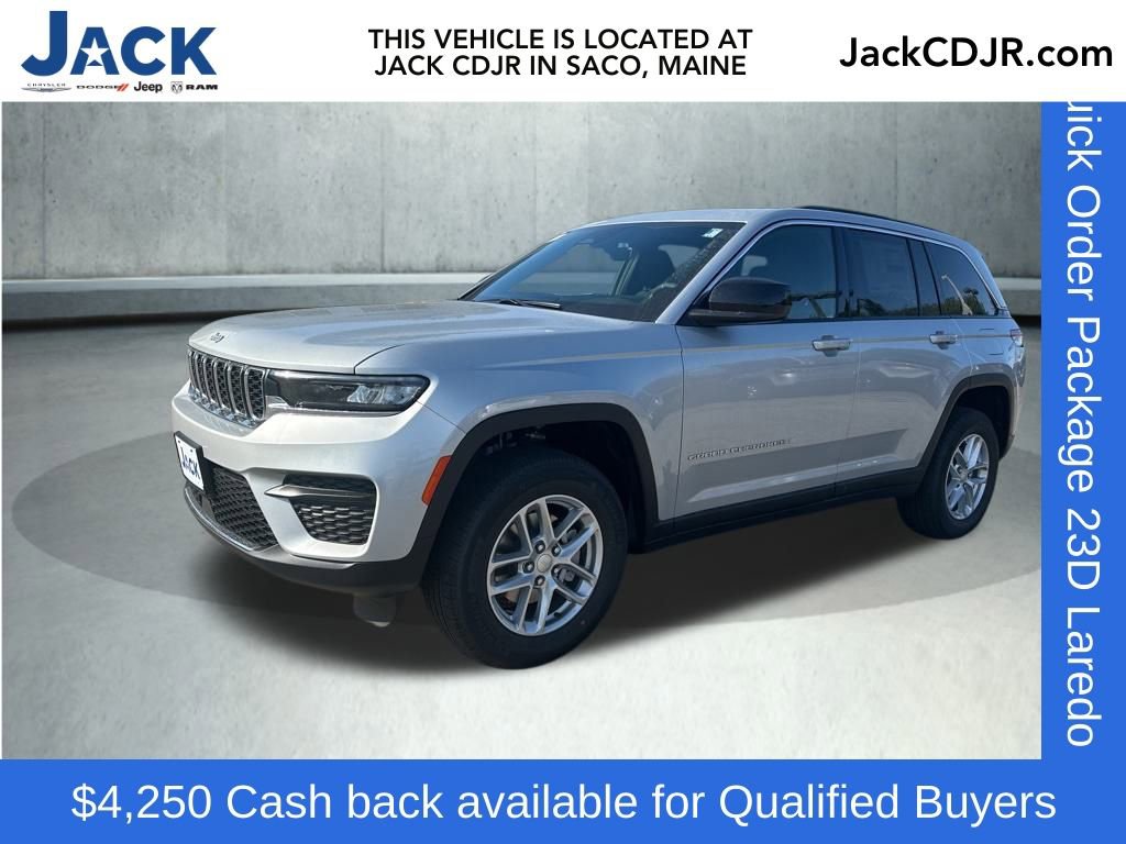New 2025 Jeep Grand Cherokee Laredo X w/ Trailer Tow Package