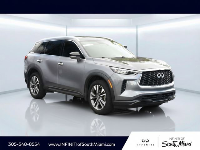 Used 2023 INFINITI QX60 Luxe image 3