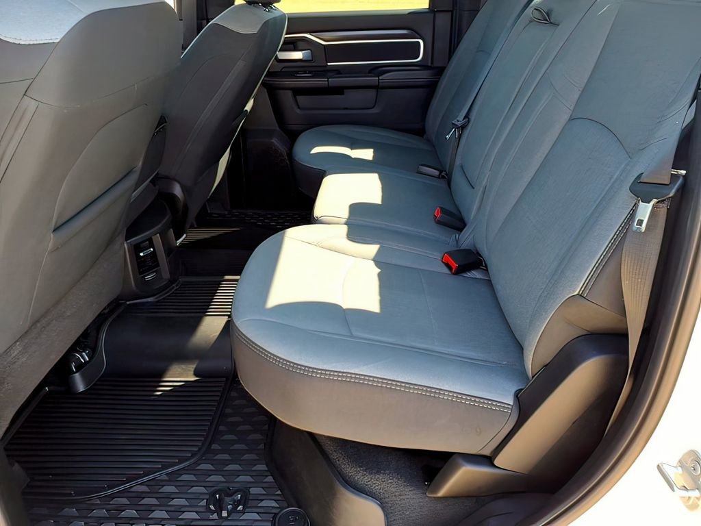 Used 2024 RAM 3500 Big Horn image 21