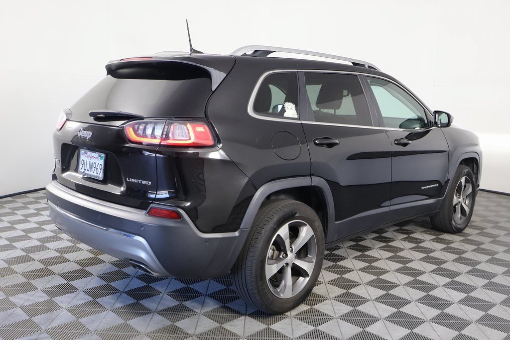 Used 2021 Jeep Cherokee Limited AWD/4WD image 4