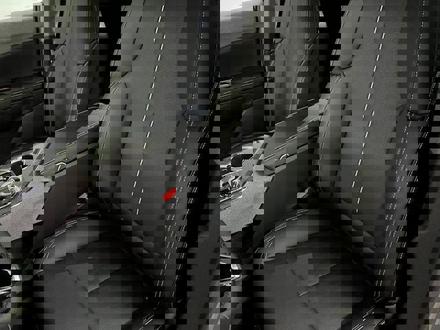 Certified 2025 Cadillac Optiq Sport 2 image 17