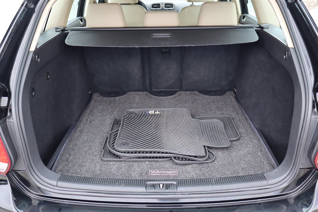 Used 2014 Volkswagen Jetta TDI FWD image 32