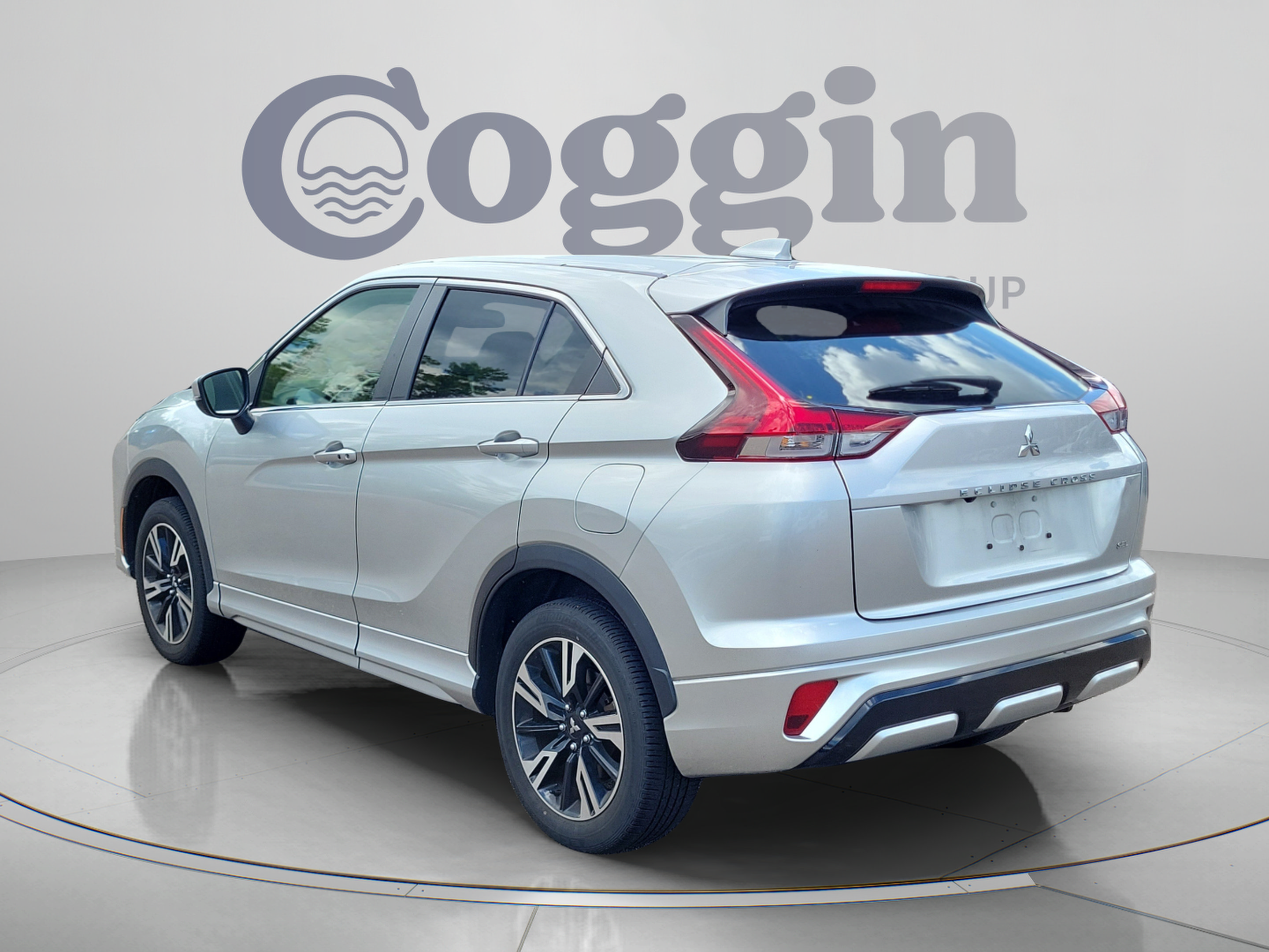 Used 2024 Mitsubishi Eclipse Cross SE AWD/4WD image 3