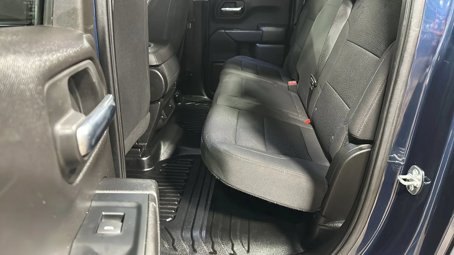 Used 2023 GMC Sierra 1500 Pro w/ Pro Value Package AWD/4WD image 11