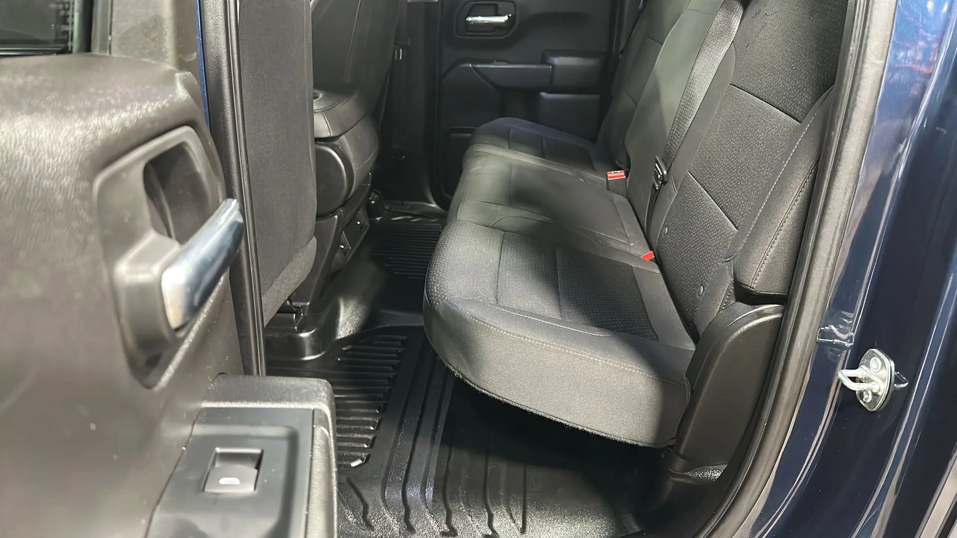 Used 2023 GMC Sierra 1500 Pro w/ Pro Value Package AWD/4WD image 11