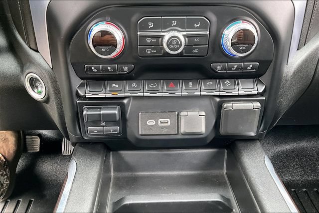 Used 2019 GMC Sierra 1500 SLT w/ SLT Premium Package AWD/4WD image 17