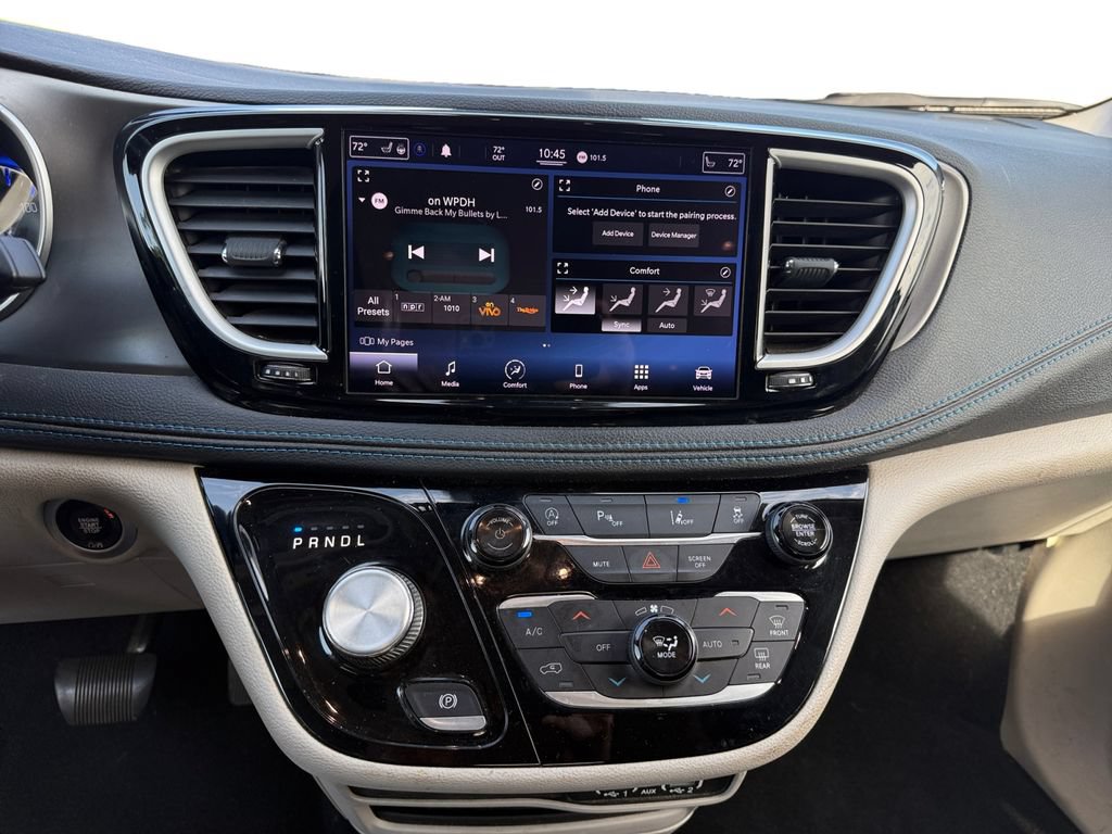Used 2021 Chrysler Pacifica Touring-L FWD image 11